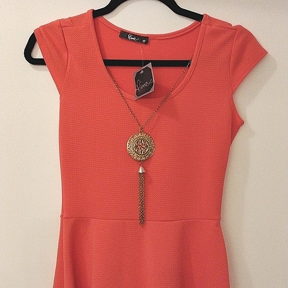 Coral Mini Dress with attached Necklace Dopamine Dressing Spring Summer - Picture 4 of 14